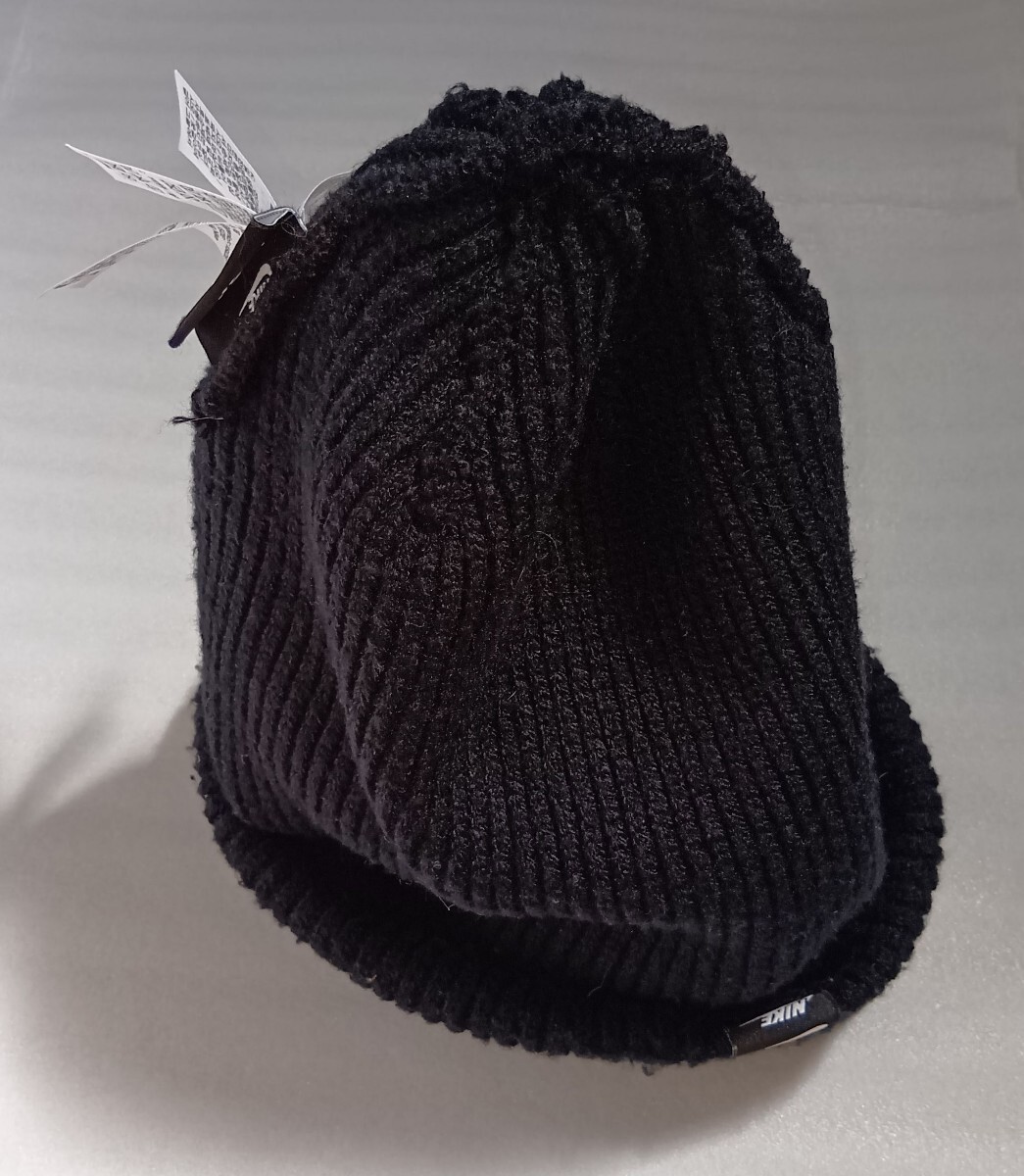 ☆NIKE 1Size OSFМ 57cm位黒色タブのみキャップ帽子ニットぼうしスポーツ ファッション アウトドア2重生地ウェア ナイキ BETTER WORLD.COM_画像2
