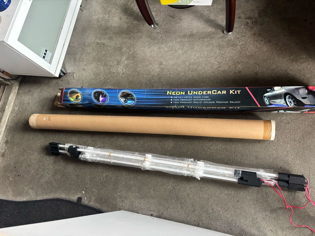 値下げ即決！希少！ネオン管　当時物　ホワイト120×2 新品未使用保管品！_画像1