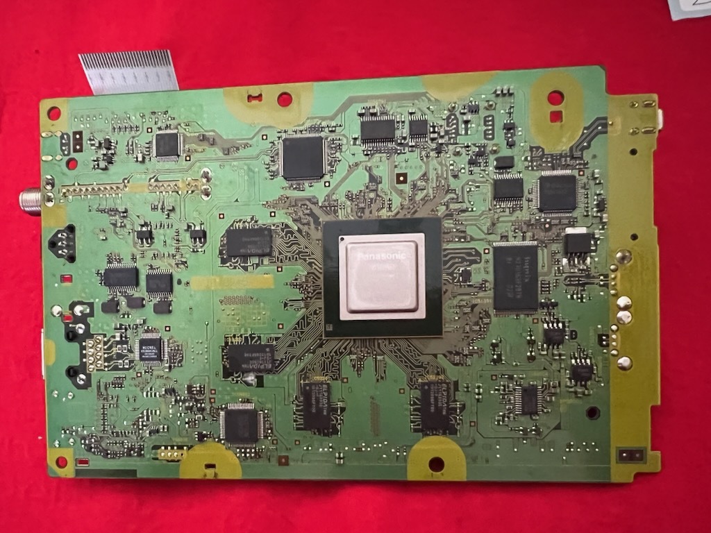 動(dòng)作品　Panasonic DMR-BW680 ブルーレイレコーダー から取外した 純正 VEP79245A SD/HDMI/チューナーマザーボー(Z15)