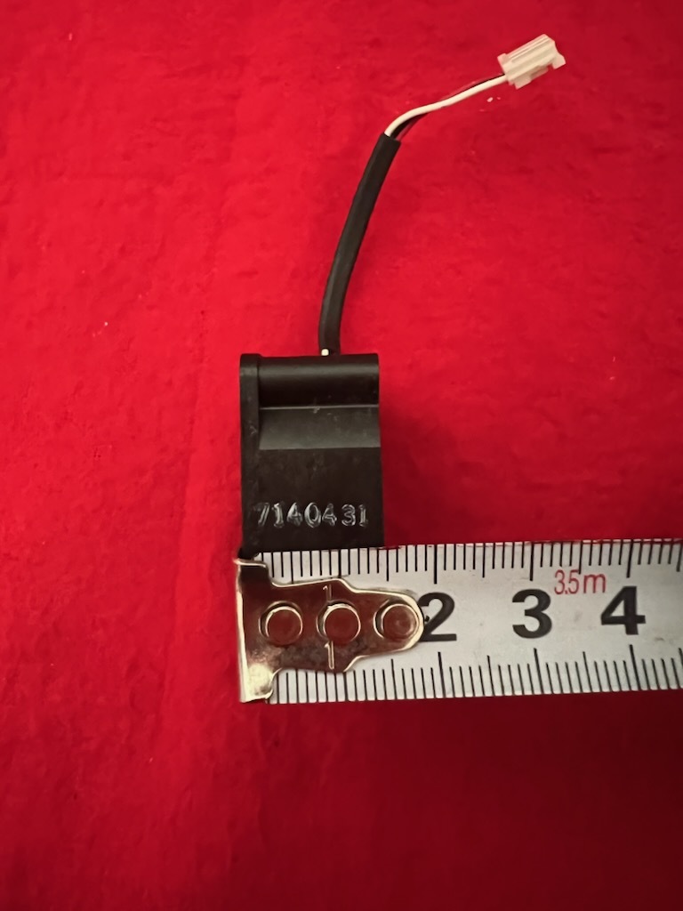 動(dòng)作品　パナソニック ブルーレイディスクレコーダー DMR -BRW1010用 冷卻ファン NMB 1406KL-09W-S29　(n52)