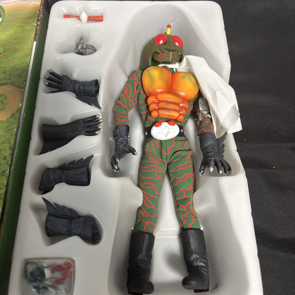 nnoo メディコムトイ リアルアクションヒーローズ RAH220 1/8スケール 仮面ライダーアマゾン_画像5