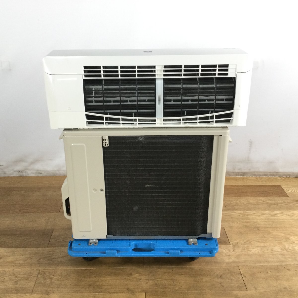 1309 SHARPシャープ 2.2kW エアコン AY-P22F-W AU-P22FY 2022年制 プラズマクラスター ②