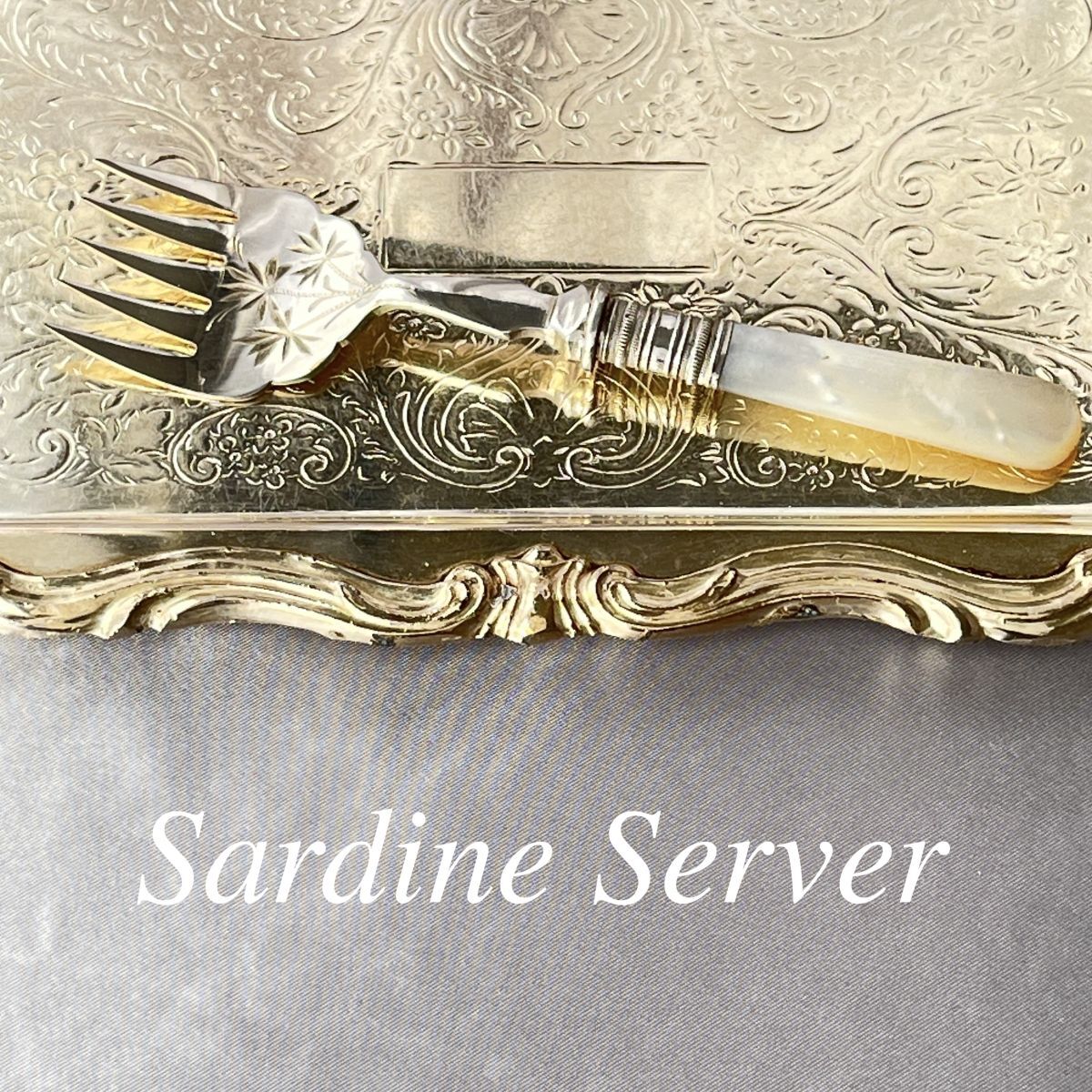 英国】 サーディンサーバー【白蝶貝】マザーオブパール