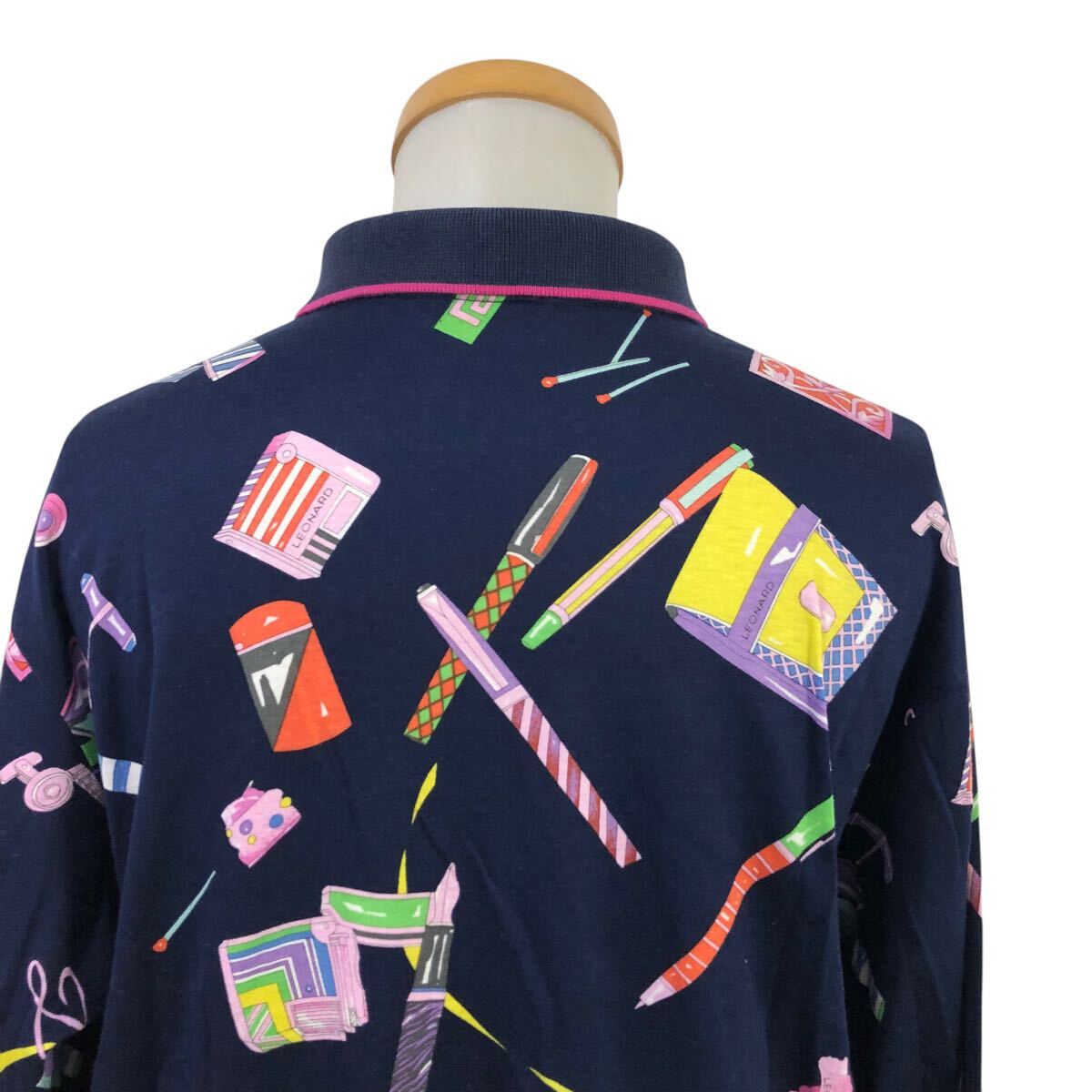 9m648-18 LEONARD SPORT レオナール 総柄 長袖 ポロシャツ シャツ トップス カットソー コットン 綿100% ネイビー 紺 レディース 42 日本製_画像6