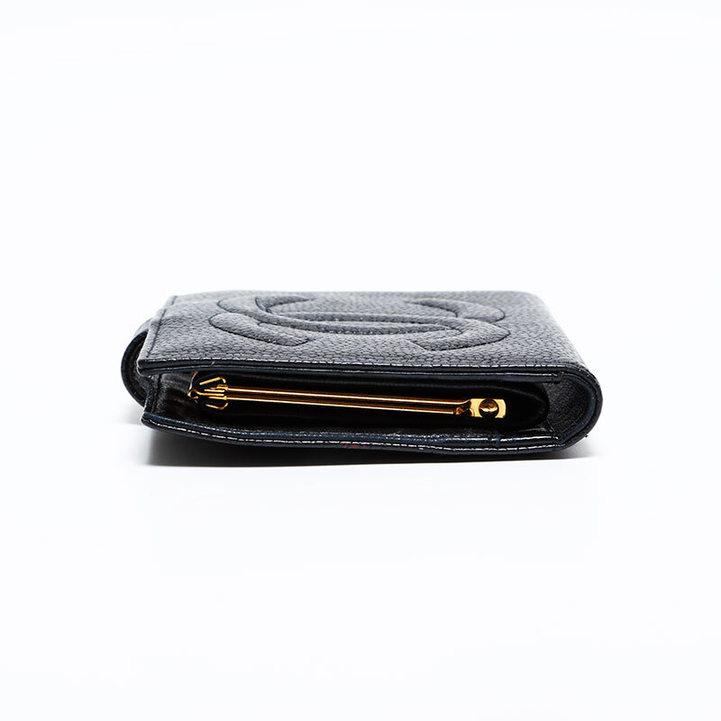 シャネル CHANEL 二つ折り財(cái)布 4番臺(tái) 1996-1997 キャビア ココマーク ブラック