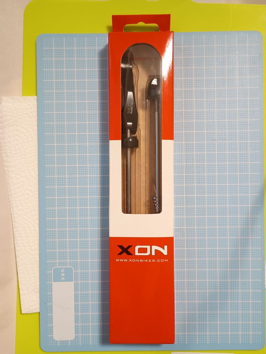 XON クイックリリース アルミ製QR 100/135mm 黒 XQR-04M-BK_画像1