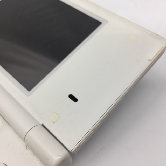 g217309 【ジャンク】任天堂 ニンテンドー DSi Twl-001(JPN) 起動未確認_画像4