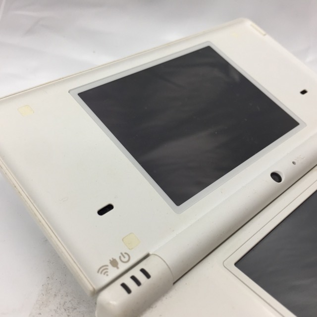 g217309 【ジャンク】任天堂 ニンテンドー DSi Twl-001(JPN) 起動未確認_画像2