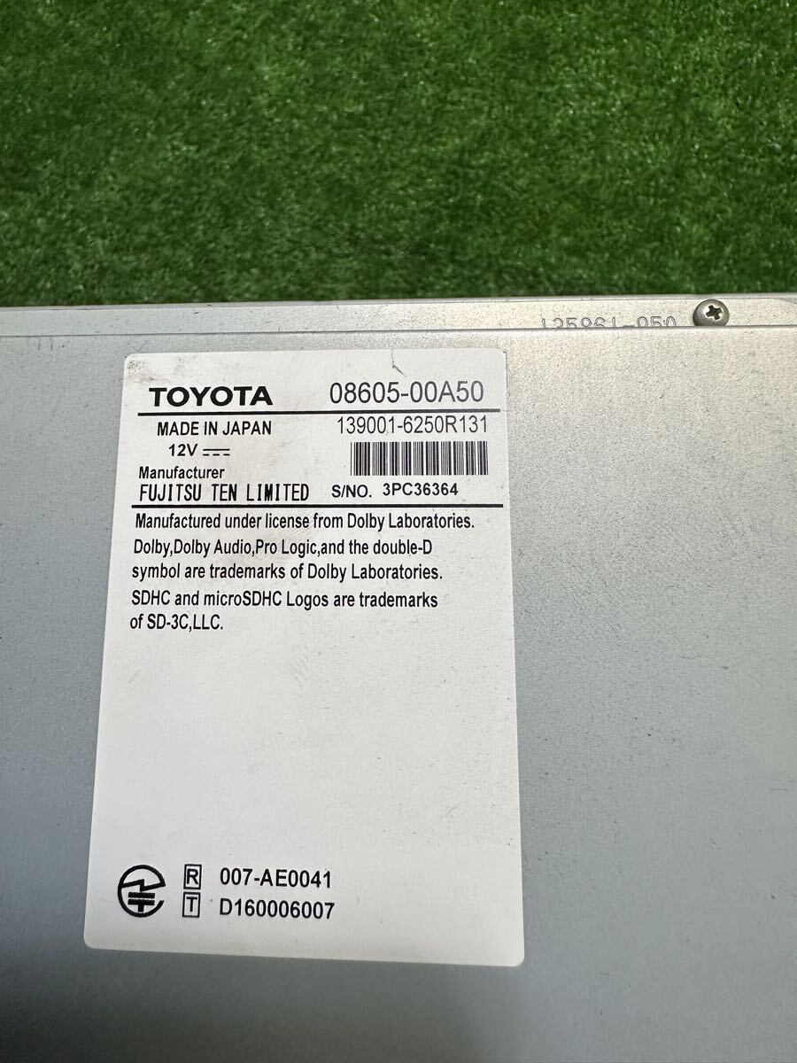 トヨタ純正 NSZT-W66T 08605-00A50 メモリーナビ フルセグ DVD CD Bluetooth 地図データ2017年 _画像10