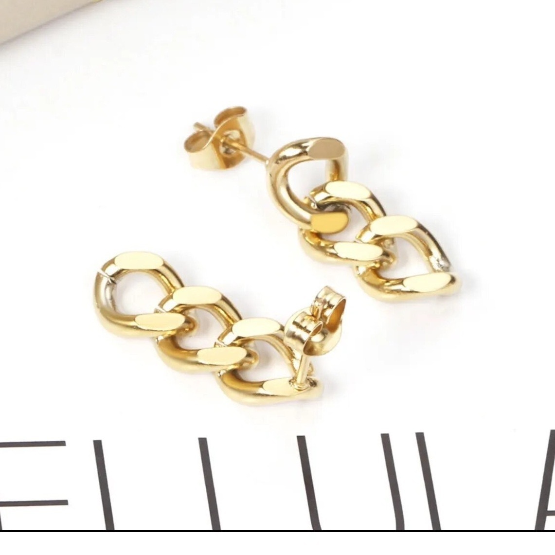 送料無料★akeeeeey★【アレルギー対応】ステンレス☆デザインチェーン メタルピアス_Ⅴ｜アレルギーフリー ゆれるピアス チェーンピアス_画像2