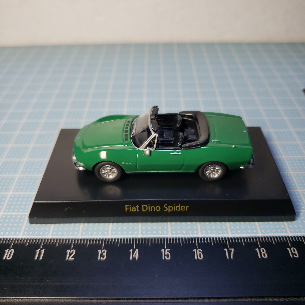  Kyosho 1/64 Fiat миникар коллекция Fiat Dino Spider зеленый 