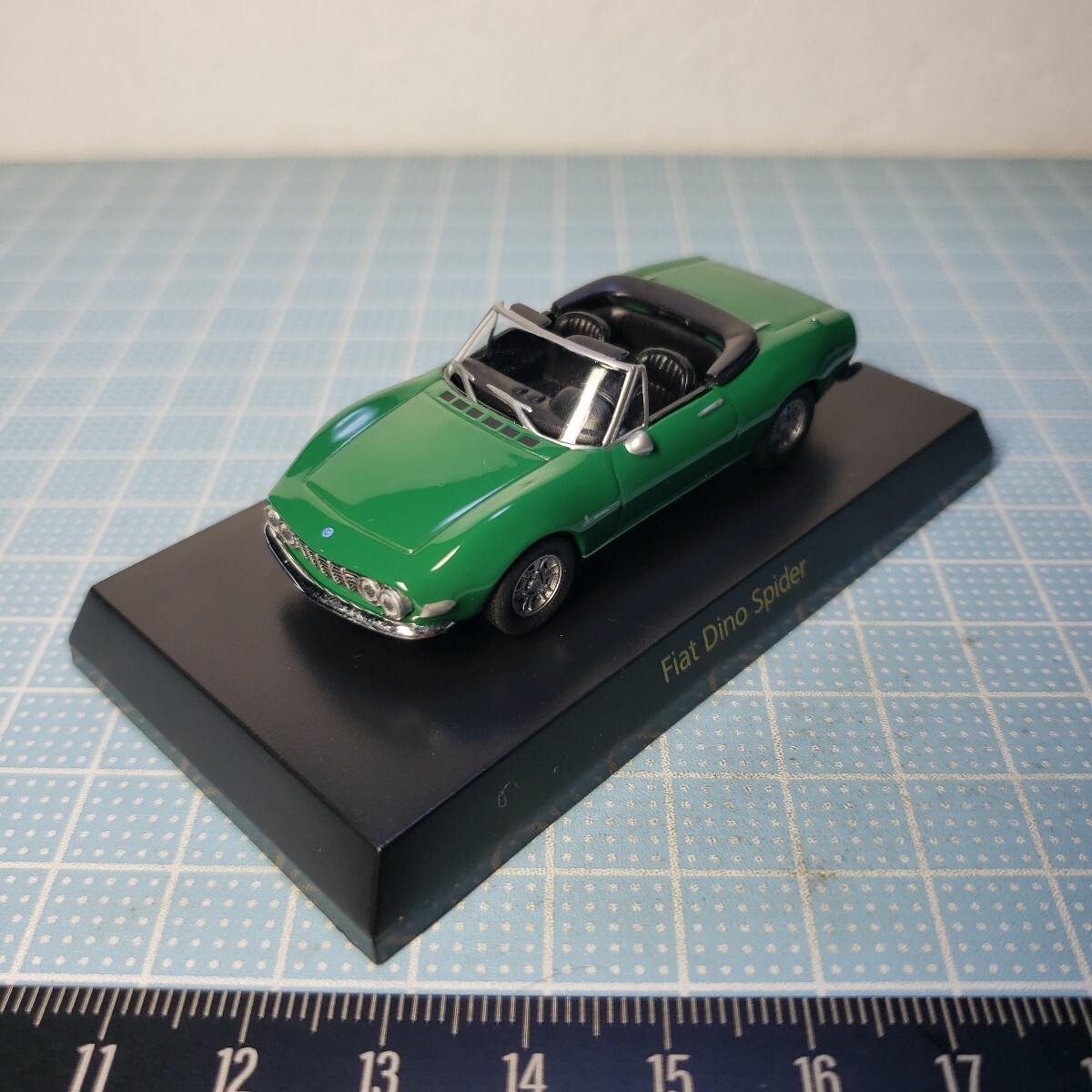  Kyosho 1/64 Fiat миникар коллекция Fiat Dino Spider зеленый 
