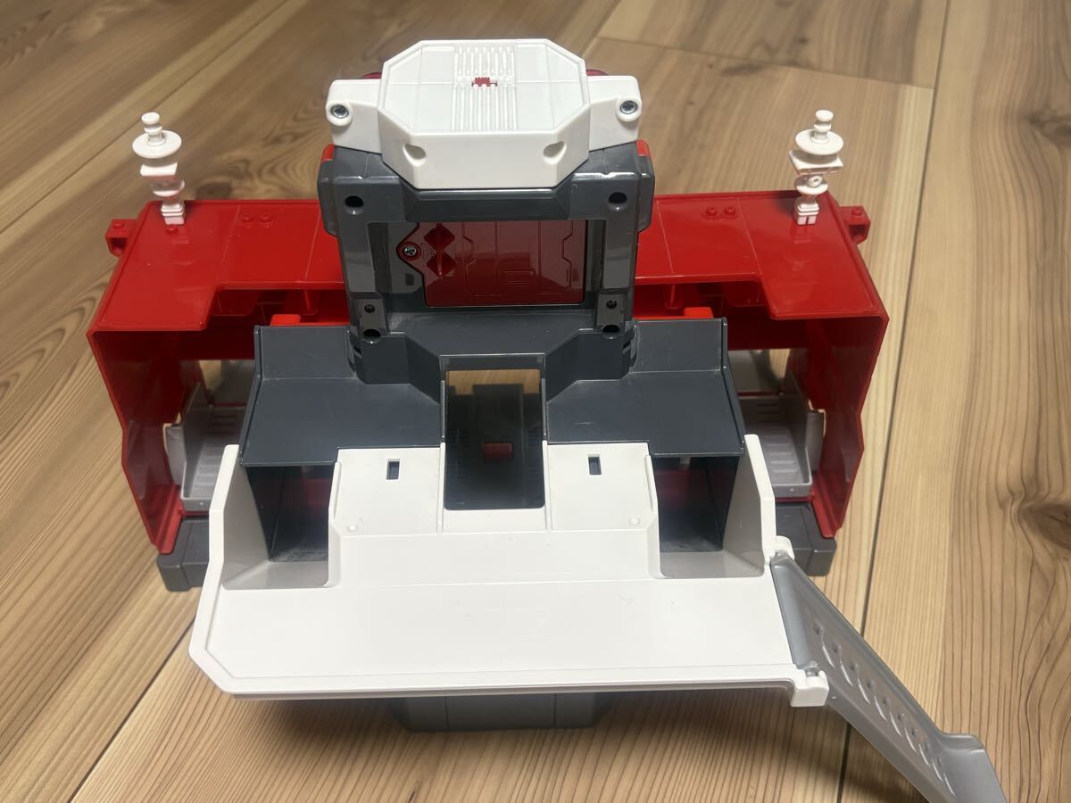 美品　トミカタウン ビッグファイヤー＆コマンドステーション　消防署　消防車　_画像6