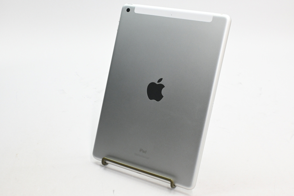 iPadPro 10.5インチ Wi-Fi 256GB MPF12J/A