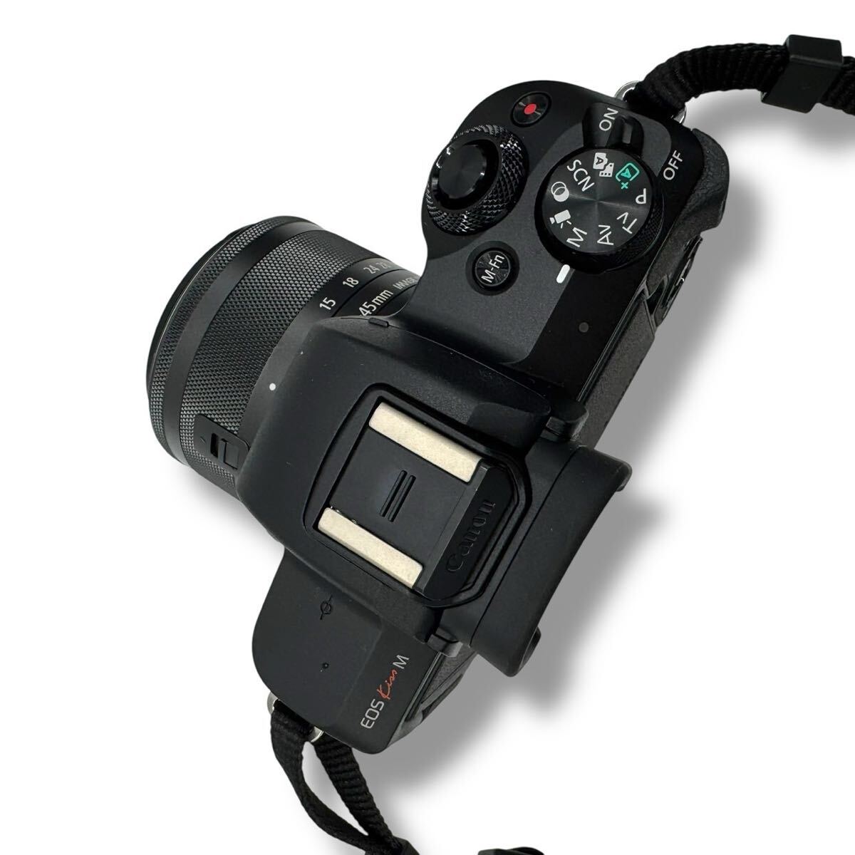 Canon EOS KISS M キャノン ダブルズームキット ブラック ミラーレスカメラ