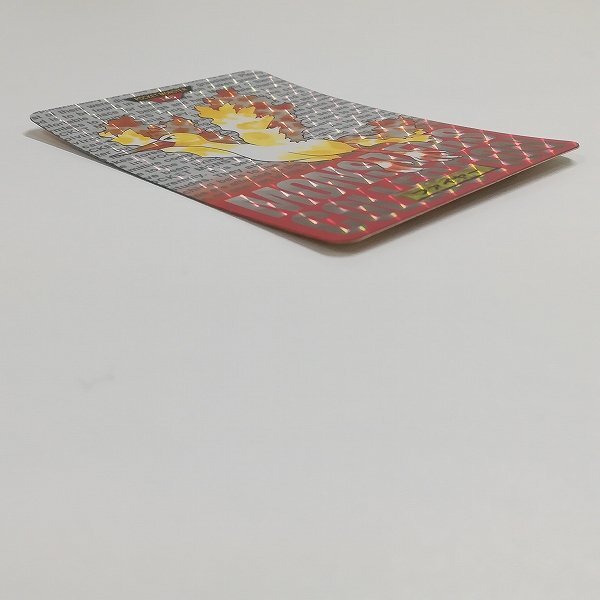 sD945s [當時物] ポケットモンスター カードダス 第2弾 No.146 ファイヤー 赤背景 プリズム