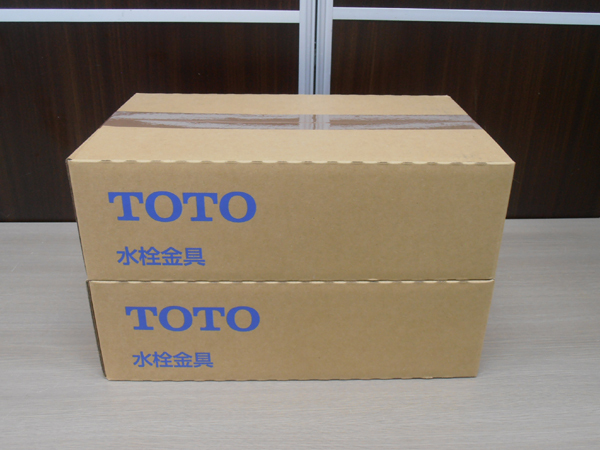新品 TOTO TBV03401Z1 壁付サーモ13 寒冷地用 浴室用水栓金具 2個まとめ売り サーモスタットシャワー コンフォートウェーブ GGシリーズ_画像1