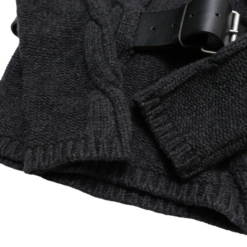 MH9614〇イタリア制*セリーヌ*カシミヤウール*ケーブル レザーベルト付き*ローゲージ*ニット*セーター*サイズM*チャコールグレー×ブラッぬ?