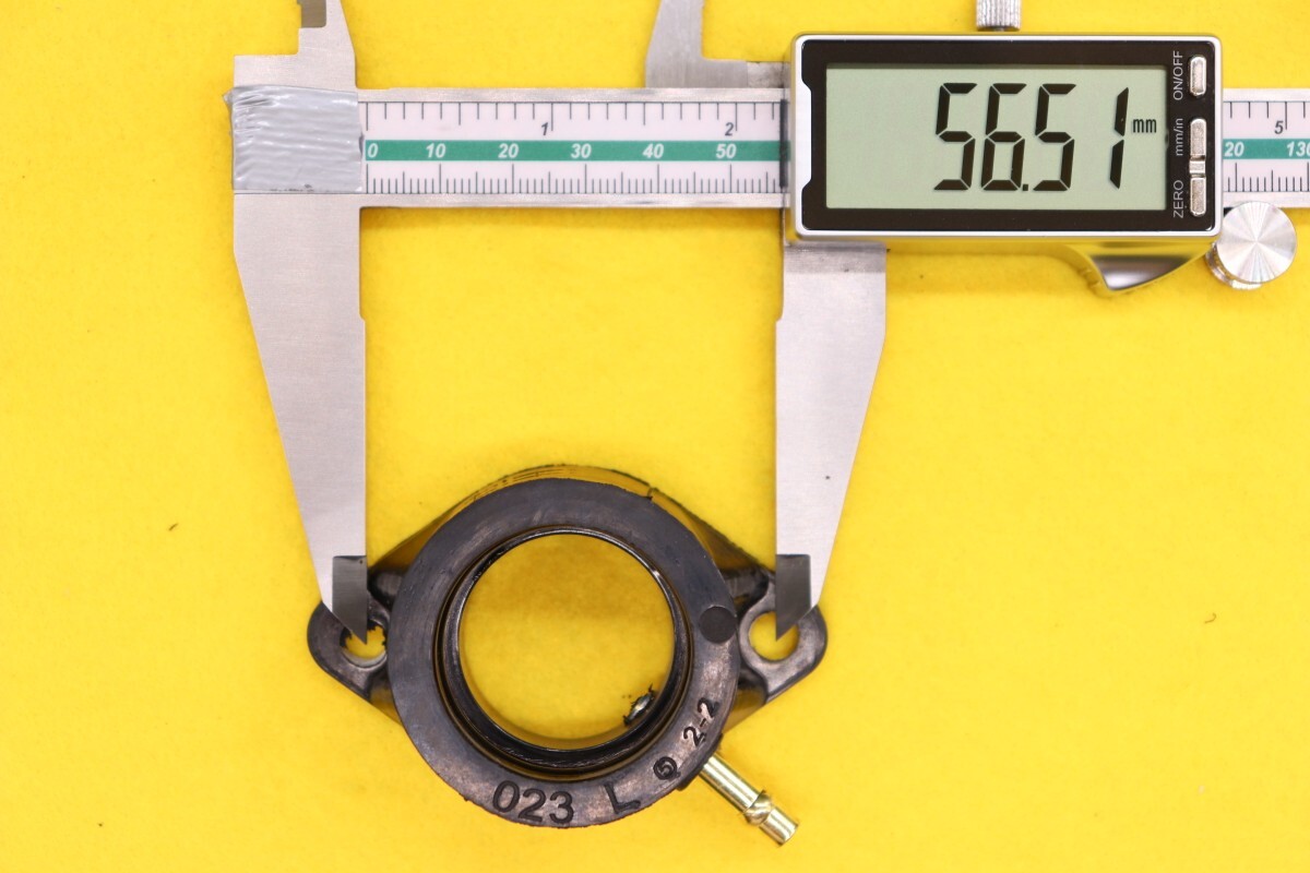 即納30日保証E63バンド付送料無料1台分4個新品リプロ Z1 Z2 kz900 kz1000 インマニ インシュレーター 16065-028 16065-029 管nsk-D_画像3