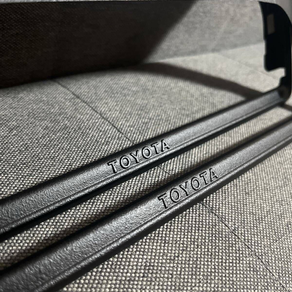 ☆マット ブラック ラプターチッピング 凸凹 TOYOTA 純正ナンバーフレーム カスタムペイント GRMN TRD モデリスタ☆_画像5