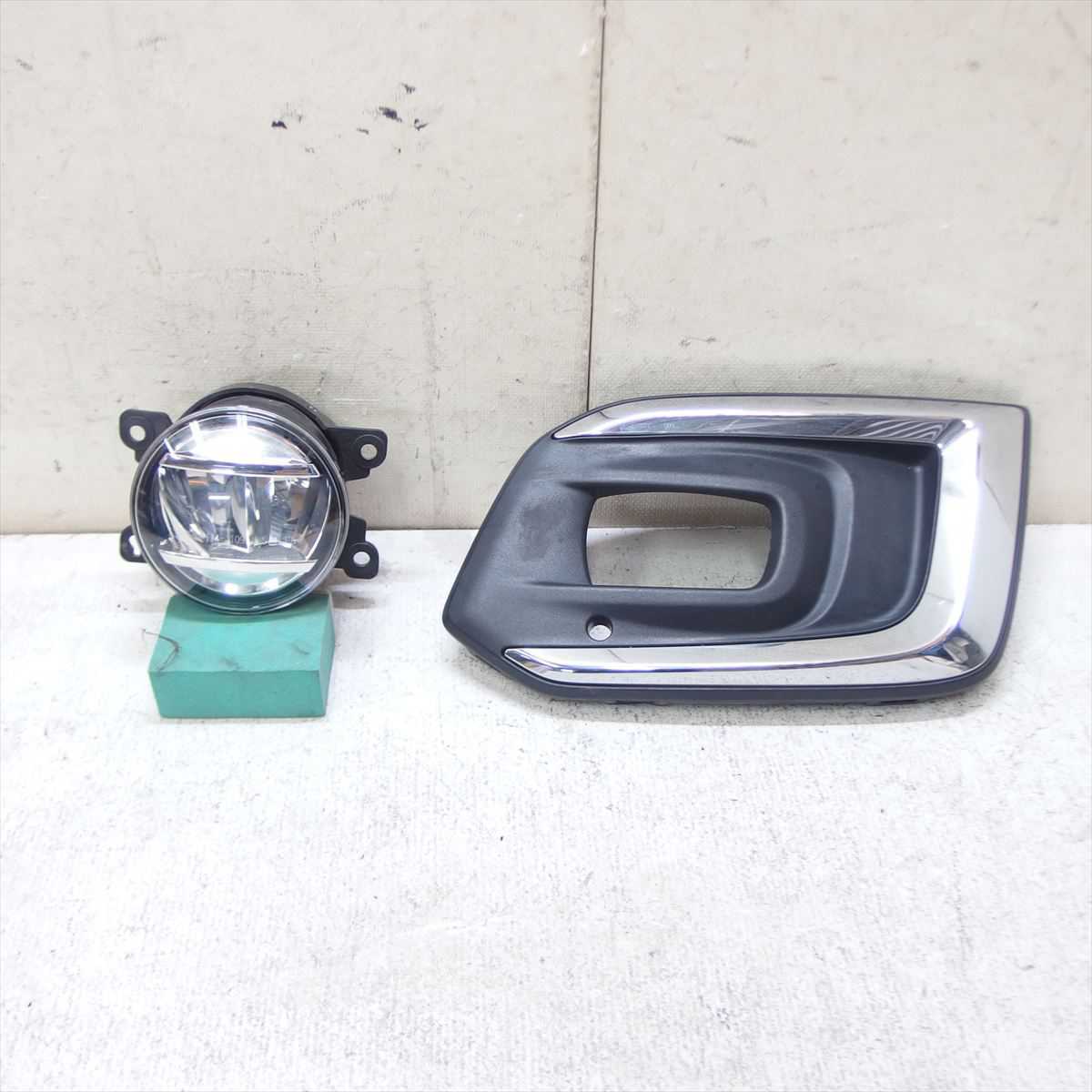 送料無料 平成30年 N　WGN JH1 フォーグランプ ライト 左 L 中古 即決_画像1