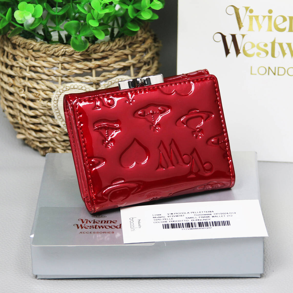 新品 Vivienne Westwood 三つ折り財(cái)布 ヴィヴィアンウエストウッド 折り財(cái)布 二つ折り がま口 13VV167