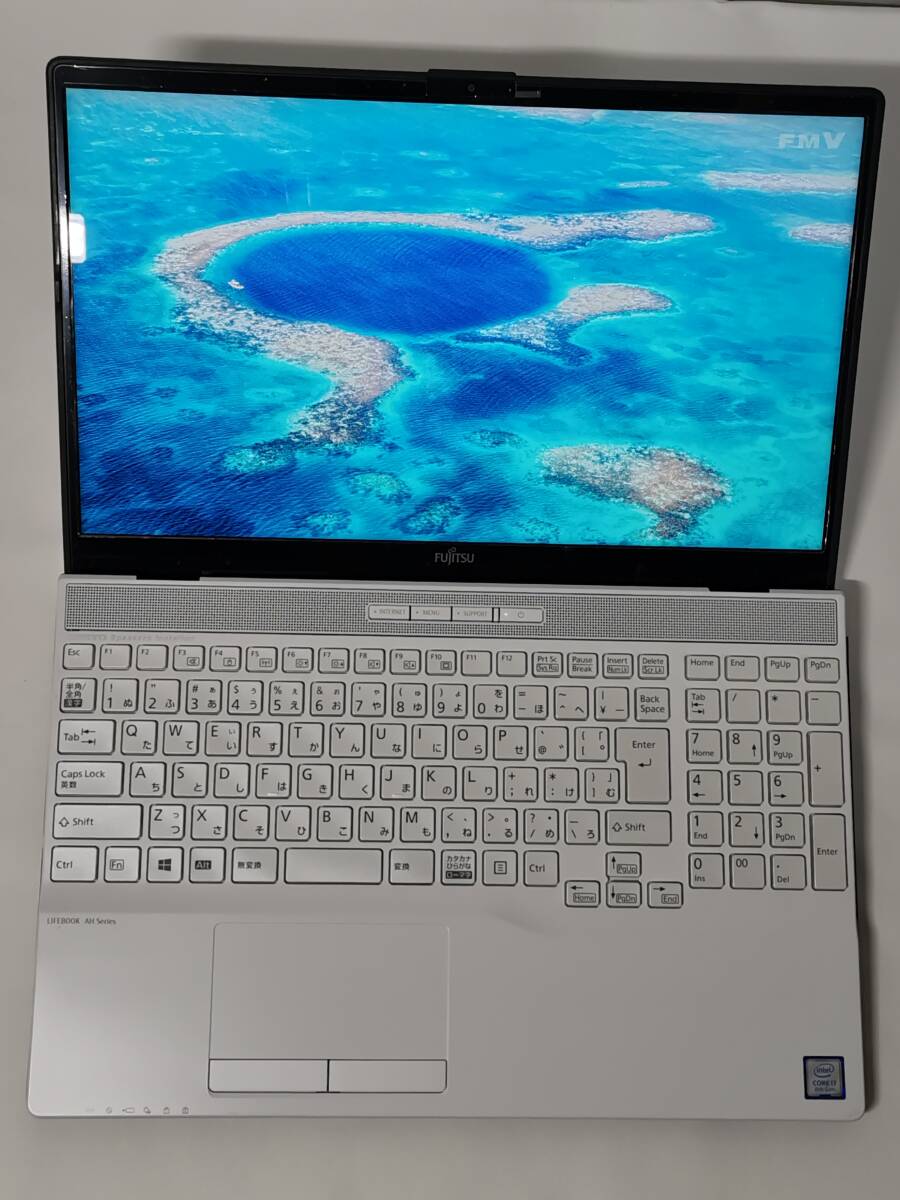 ◇USB回復ドライブ添付 富士通 FMV LIFEBOOK AH53/D3 FMVA53D3W [プレミアムホワイト]i7-8565U/メモリ32GB/M.2 SSD1TB/BD/win11/office2024_画像4