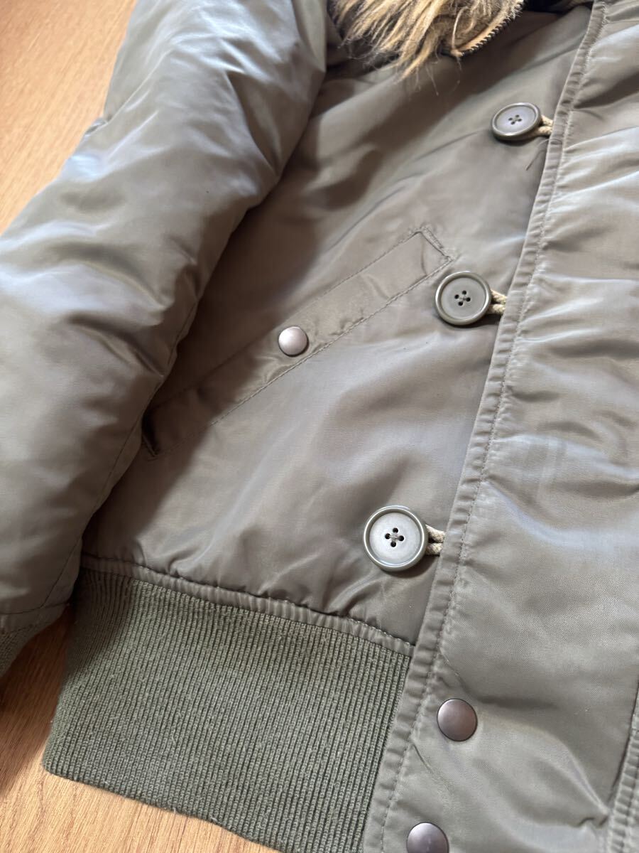 雰囲気抜群 AVIREX アーチロゴ エコファーモデル N-2B 短丈 フライトジャケット Mサイズ y2k バックロゴ_画像4