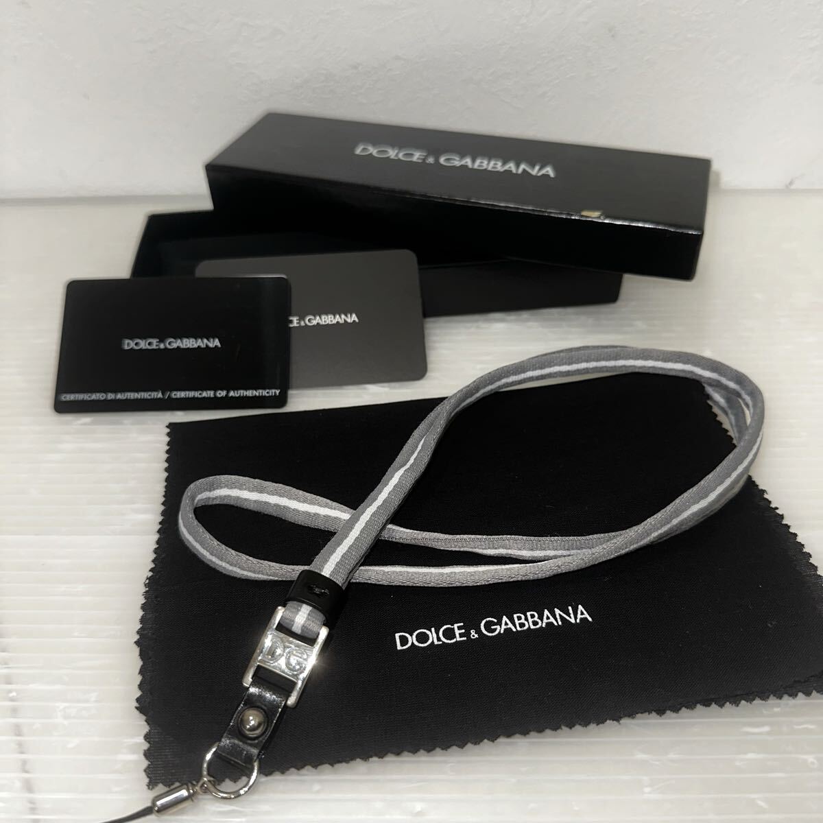【美品】ドルチェ&ガッバーナ ネックストラップ BP1392 ドルガバ 携帯ストラップ アクセサリー 1円スタート_画像1