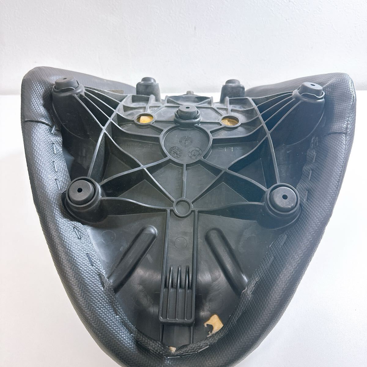 【美品 純正】Harley-Davidson ハーレー FXBBS ストリートボブ シート _画像4