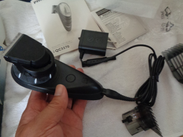 PHILIPS/セルフ ヘアカッター/フィリップス ヘアーカッター QC5570/充電?交流式/60分間使用可能/未使用品-長期保管-開封済?線の被膜破れ/