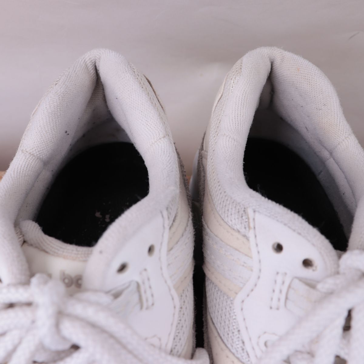 z2206【850】ニューバランス US8 26.0cm/白 ホワイト グレー newbalance メンズ スニーカー 中古_画像6