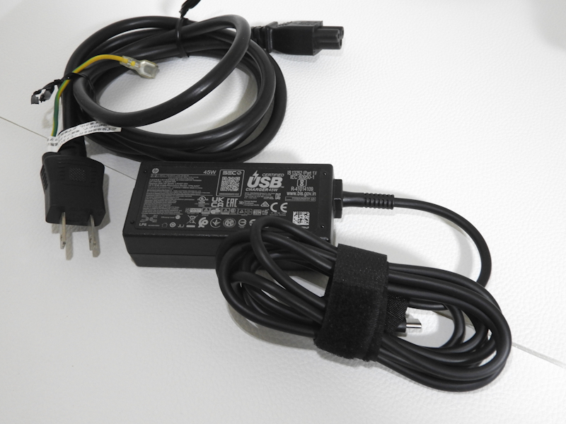 HP L42206-004 оригинальный AC адаптор USB-C максимальный 45W TPN-AA07 HP L42206-004 оригинальный AC адаптор USB-C максимальный 45W TPN-AA07