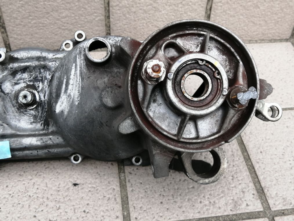 ジャイロキャノピー 2スト後期 クランクケース_画像4