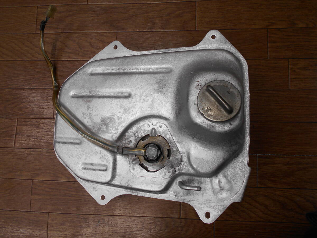 ディオフィット　AF27　DIO FIT　ガソリンタンク　燃料タンク　キャップ_画像1