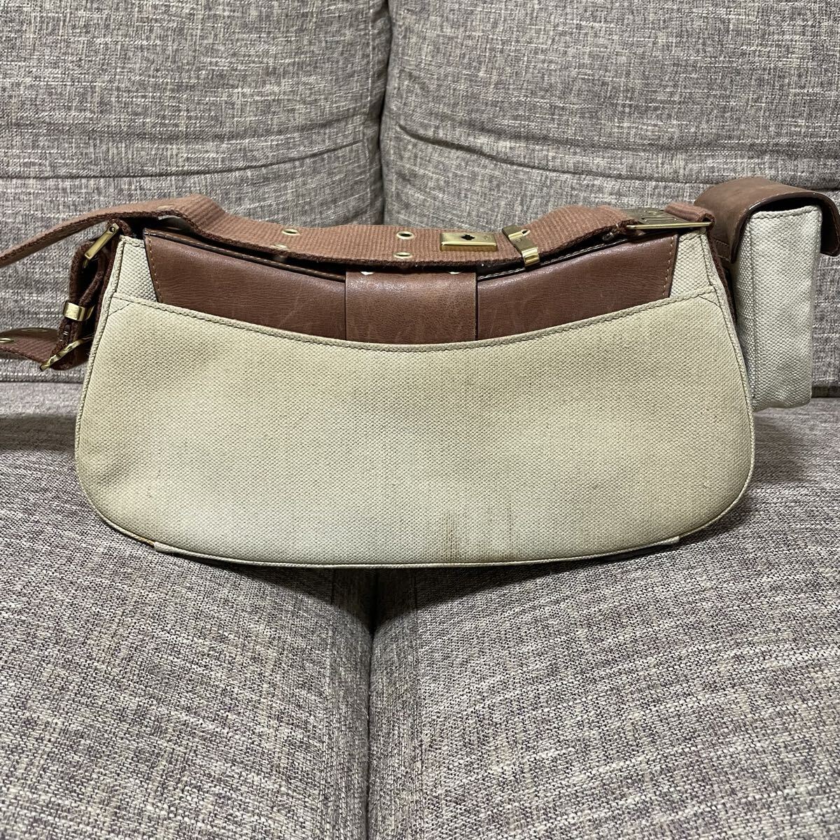DIOR クリスチャン ディオール ショルダーバッグ レザー 金具 ゴールド 金 ストリートシック キャンバス ポーチ ブラウン トロッター