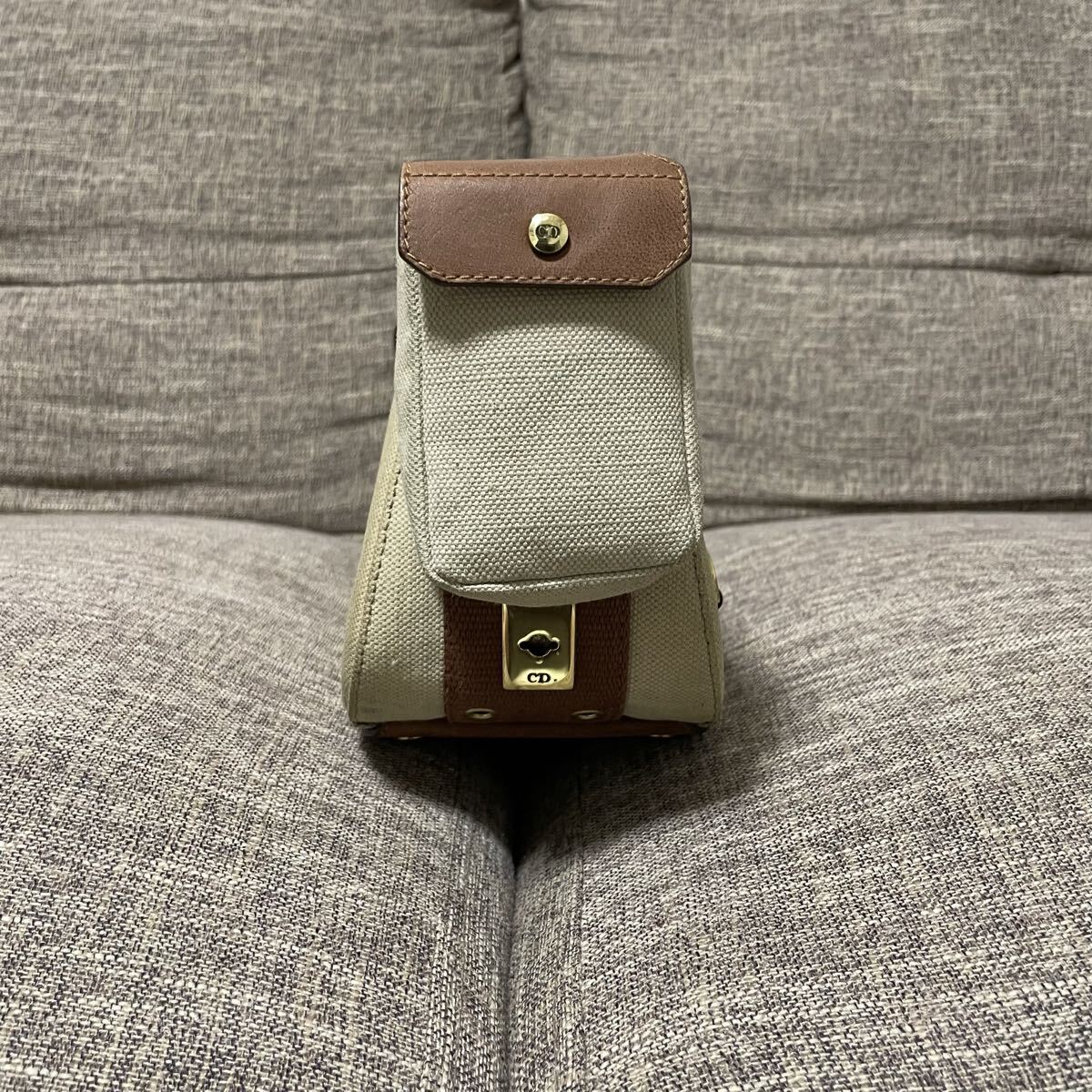 DIOR クリスチャン ディオール ショルダーバッグ レザー 金具 ゴールド 金 ストリートシック キャンバス ポーチ ブラウン トロッター