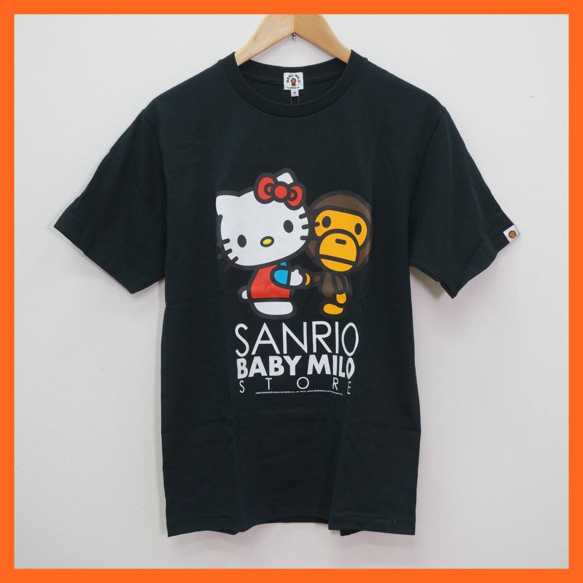 東ハ:未使用【A BATHING APE/ア ベイシング エイプ】HELLO KITTY×BABY MILO ベビーマイロ ハローキティ TEE M ブラック Ｔシャツ★送料無_画像1