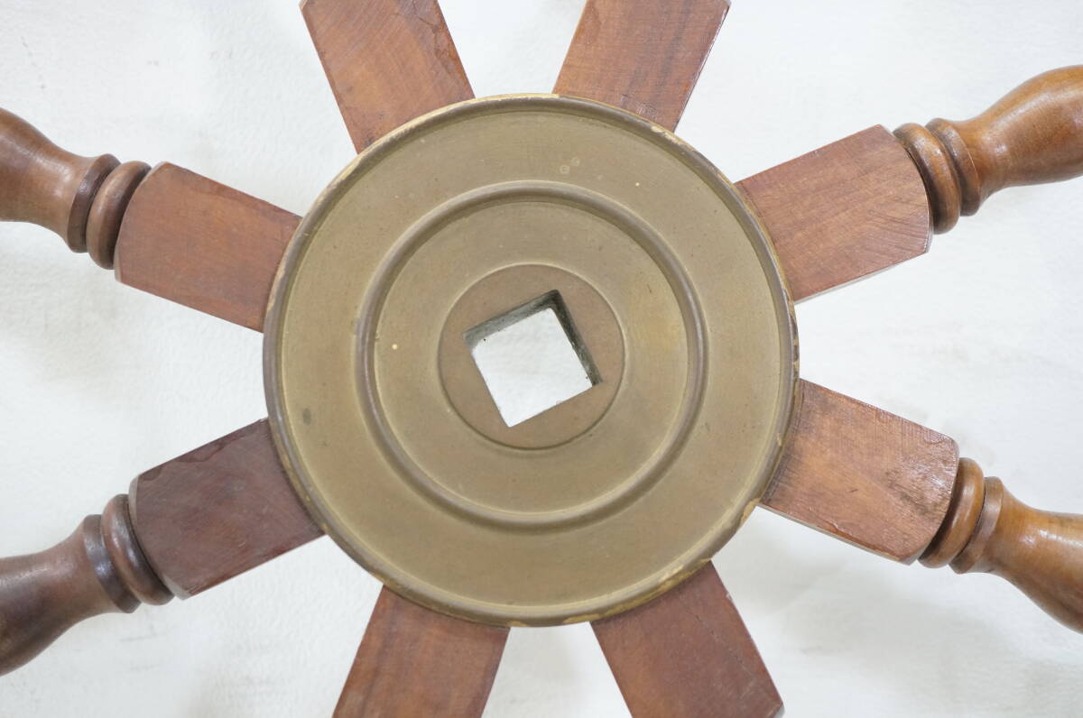 東ハ:【インテリア】船舶 木製ラット 幅約93㎝ 操舵輪 船かじ 船ハンドル 壁飾り ディスプレイアイテム ★送料無料★_画像6
