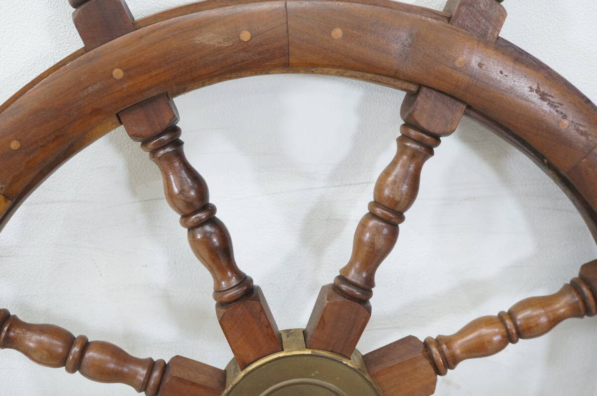 東ハ:【インテリア】船舶 木製ラット 幅約93㎝ 操舵輪 船かじ 船ハンドル 壁飾り ディスプレイアイテム ★送料無料★_画像5