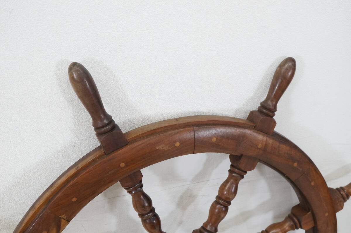 東ハ:【インテリア】船舶 木製ラット 幅約93㎝ 操舵輪 船かじ 船ハンドル 壁飾り ディスプレイアイテム ★送料無料★_画像4
