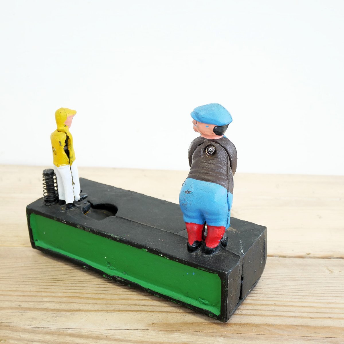 アメリカ ヴィンテージ 貯金箱 ジャンク品 / 鋳鉄制 コインバンク ゴルフ バーディパット バネ式 #510-10-242-400