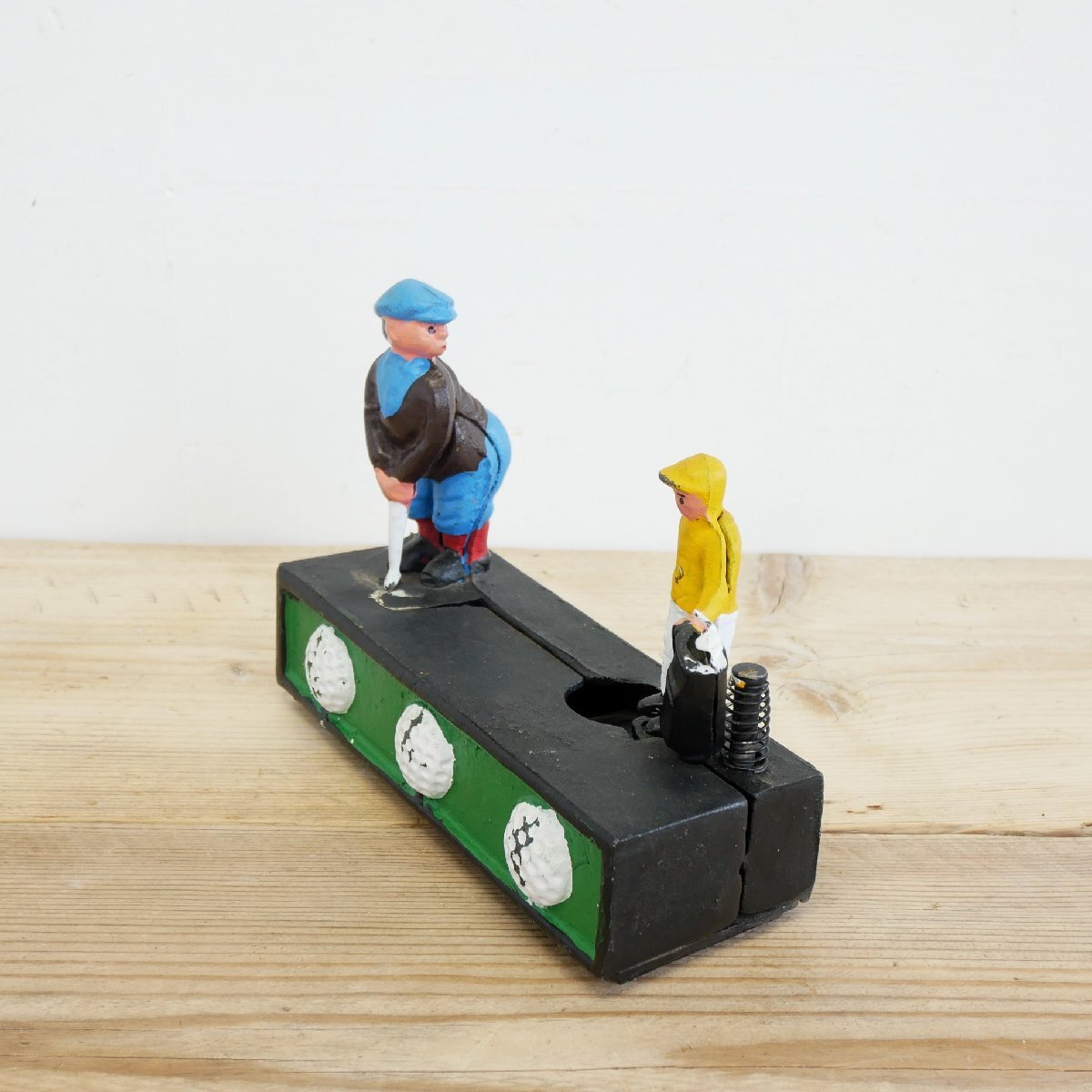 アメリカ ヴィンテージ 貯金箱 ジャンク品 / 鋳鉄制 コインバンク ゴルフ バーディパット バネ式 #510-10-242-400