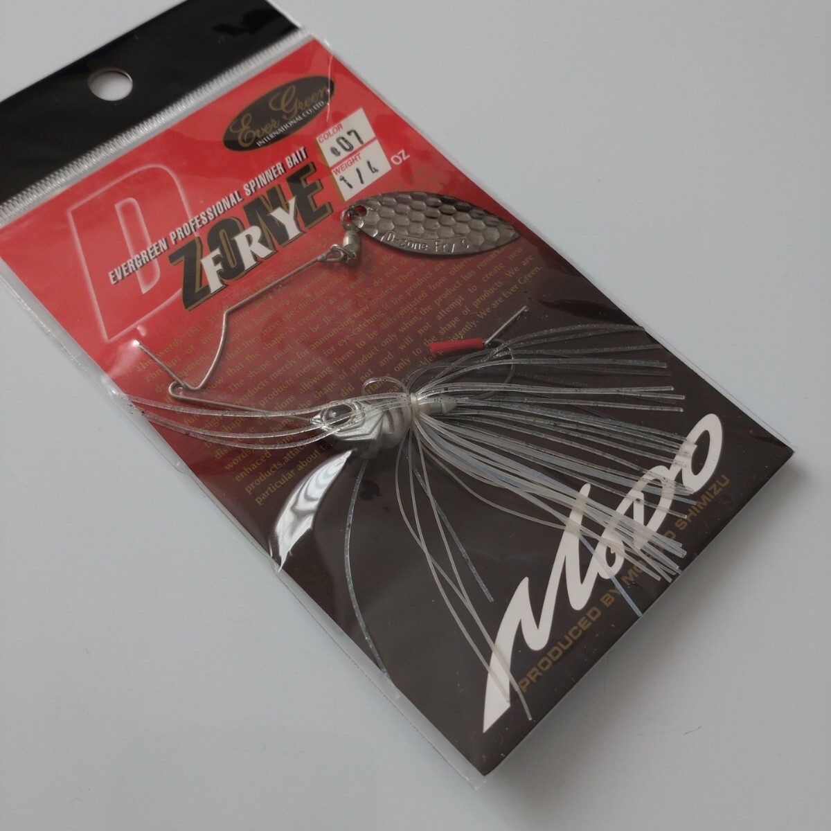 【新品未使用】エバーグリーン／Dゾーン フライ　1/4oz SW《ブルーギル》_画像4