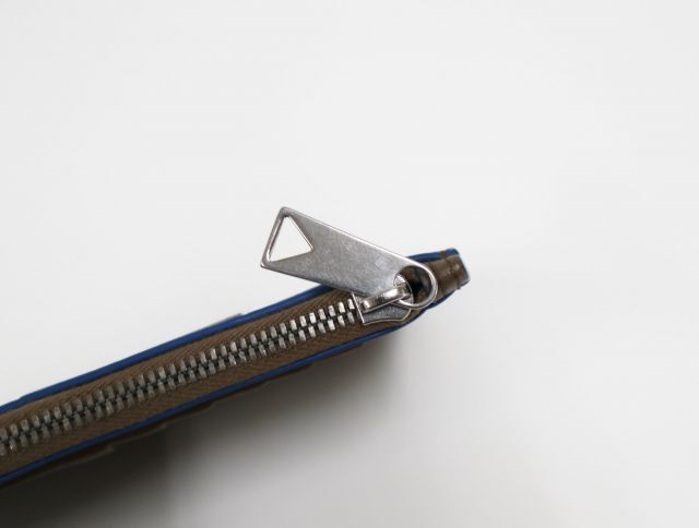 ボッテガヴェネタ BOTTEGA VENETA マキシイントレチャート カードケース グレージュ ブルー 美品 【中古】 コインケース