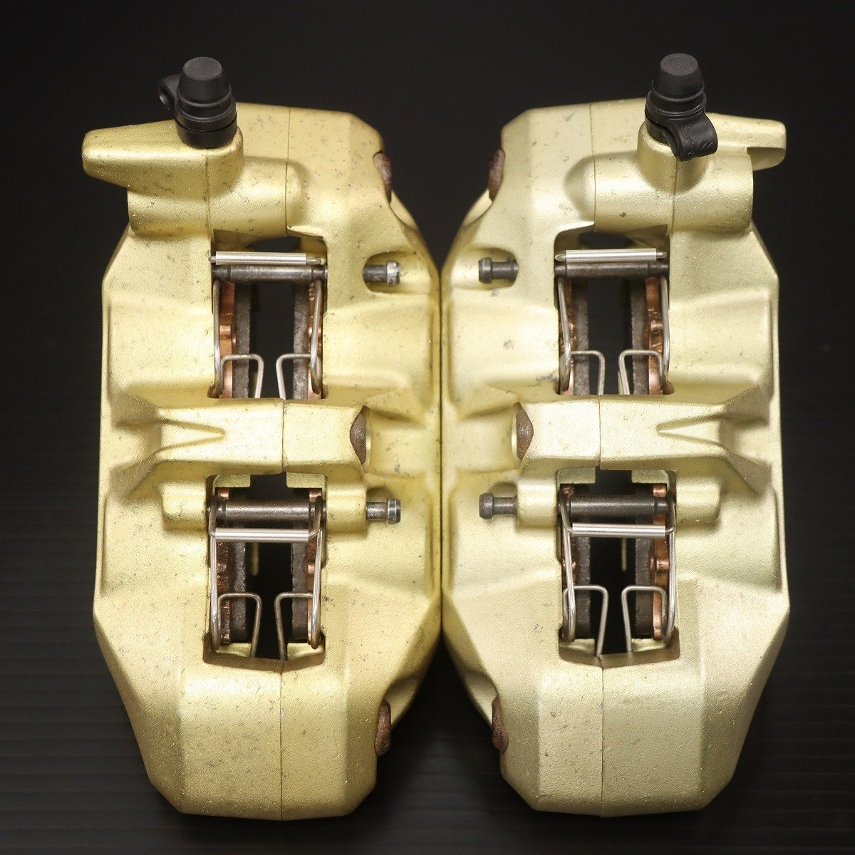 激安！ブレンボ制65mmピッチ/キャスティングキャリパー/左右Set/パッド付き！