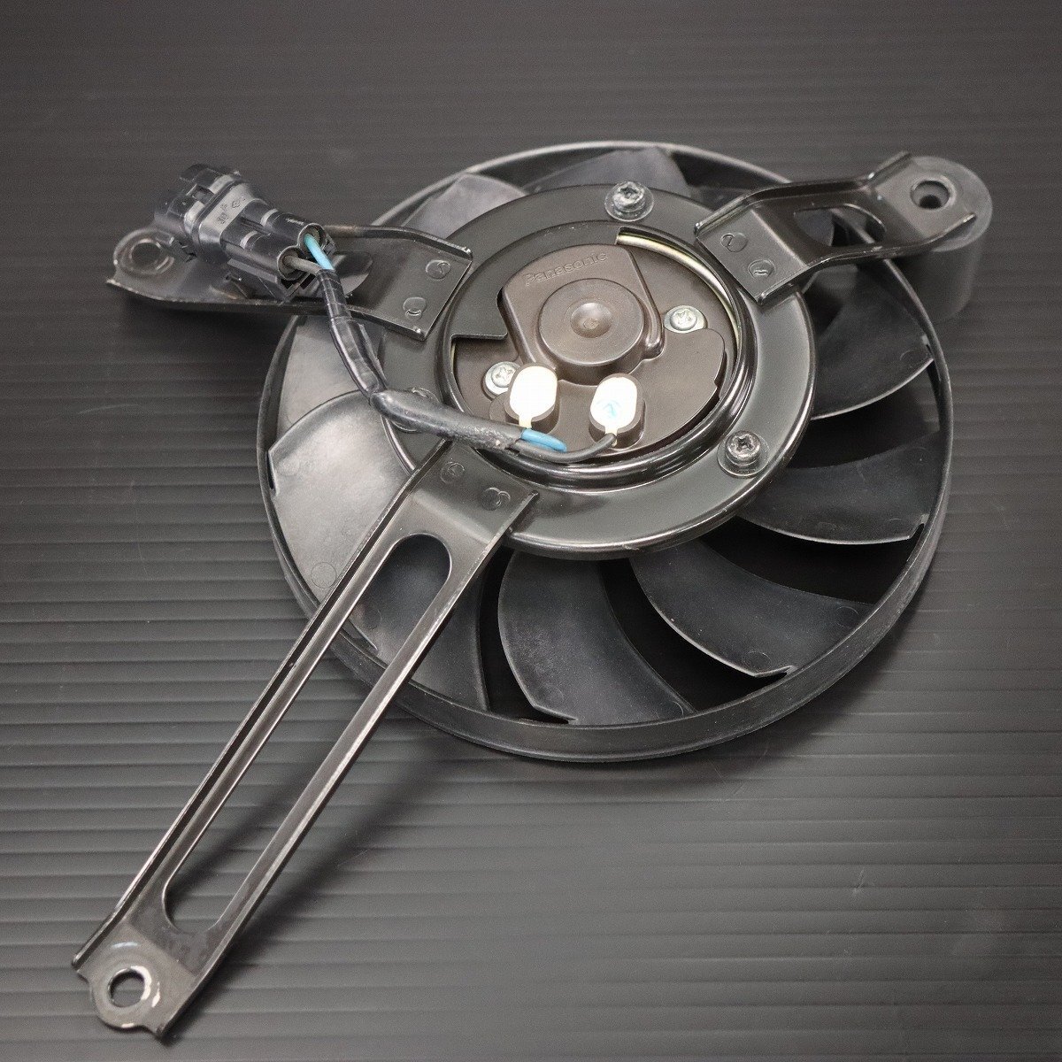 激安！CBR1000RR SP純正ラジエータークーリングファン/左側(cè)！SC77/2017～/FireBlade