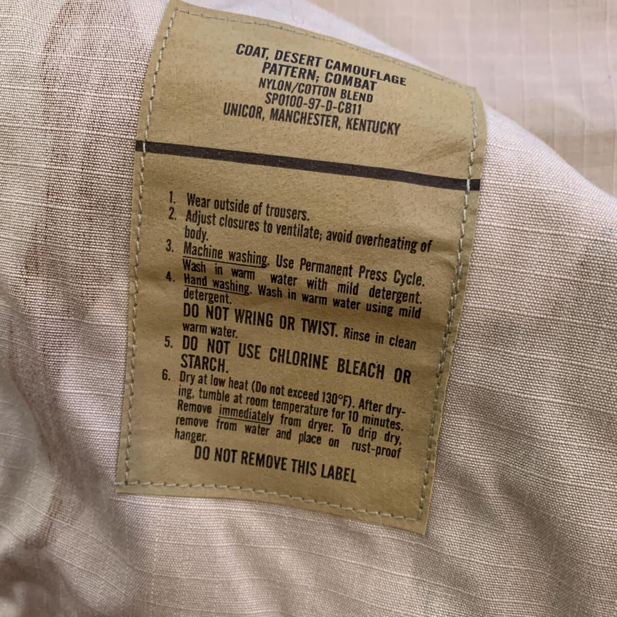新品 ミリタリー デザートカモシャツジャケット メンズ Medium-Regularサイズ アーミー 米軍実物 サバイバル 迷彩 タグ付き未使用品 T3155_画像5