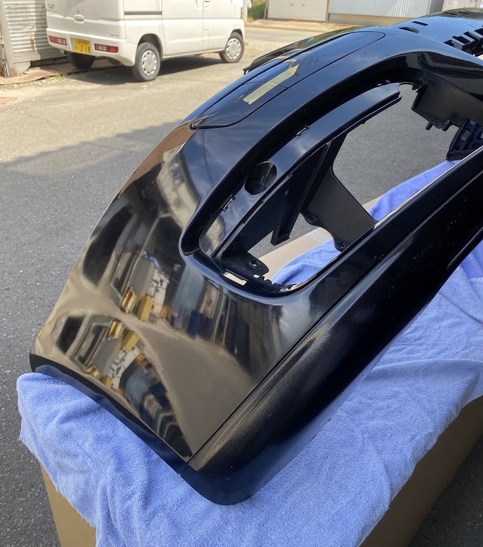 VW ゴルフ　5　GTI　ルック　フロントバンパー 社外品　黒系