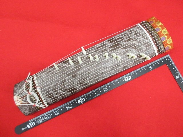 o039* Mini кото / полная ширина 30cm /. кото / струнные инструменты / короткий кото / 13 струна / не использовался 